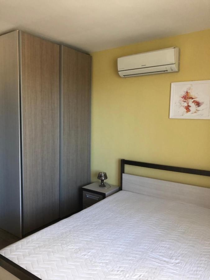 Tatiana Pines Apartment Obzor Exterior photo
